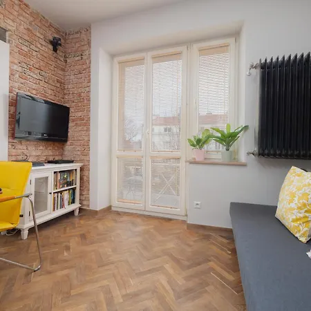 Апартаменты Modern With 2 Bedrooms Close To The Pge Stadium By Renters Варшава