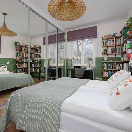 Апартаменты Modern With 2 Bedrooms Close To The Pge Stadium By Renters