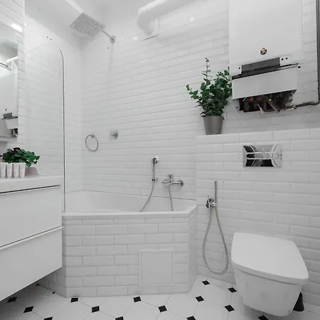 Modern With 2 Bedrooms Close To The Pge Stadium By Renters